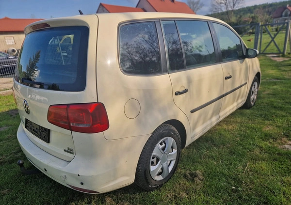 Volkswagen Touran cena 18999 przebieg: 298754, rok produkcji 2013 z Wrocław małe 37